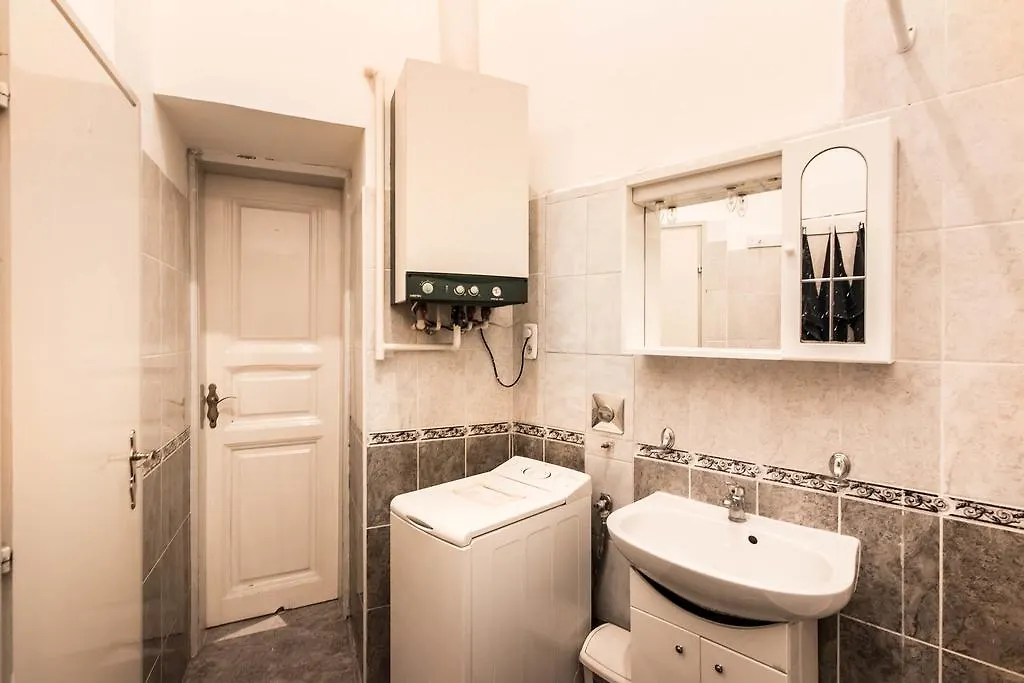 Veres Palne Apartment Budapest